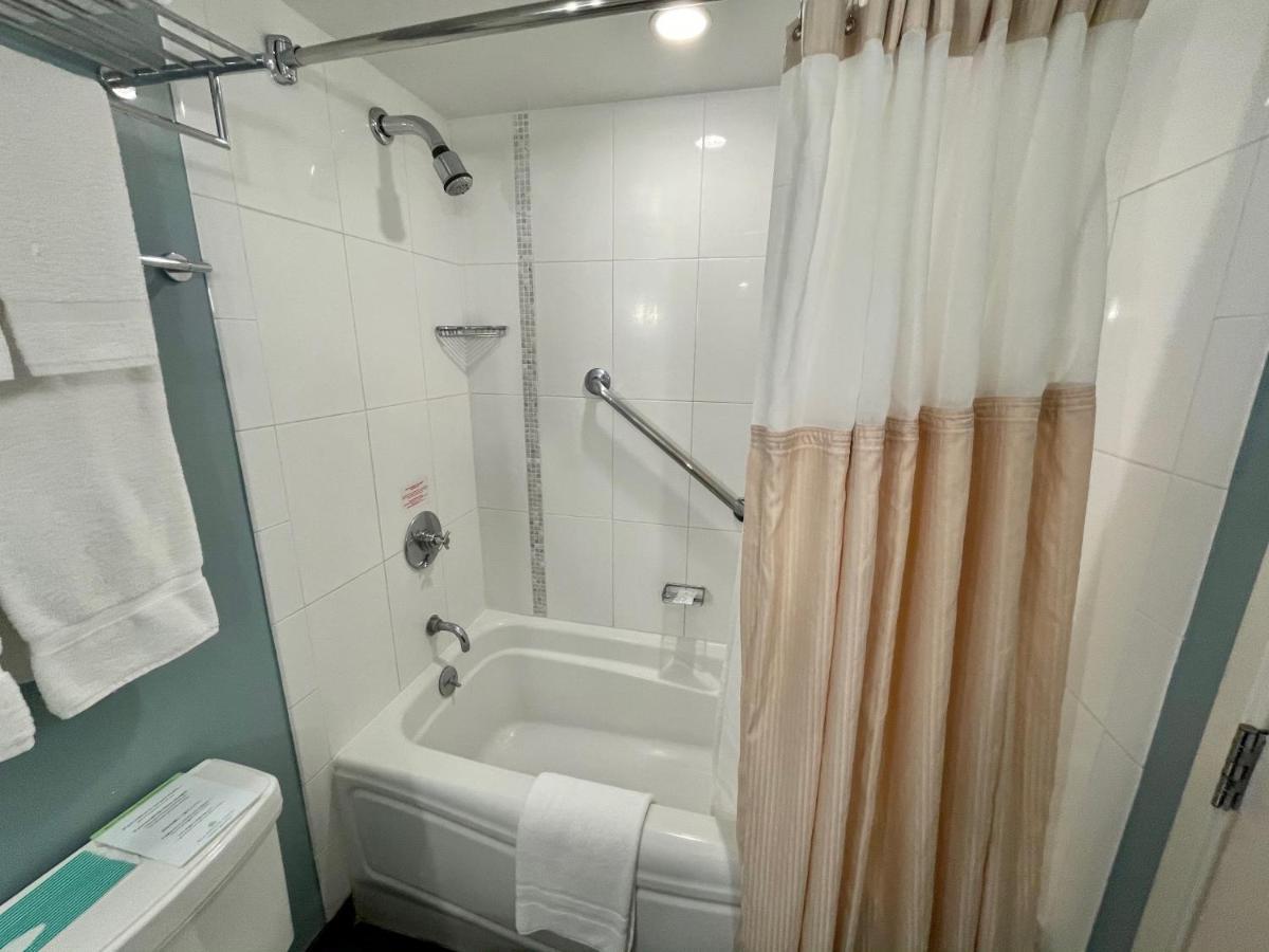 Ala Moana Hotel 31St Floor 호놀룰루 외부 사진